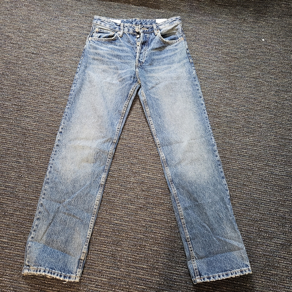 ZARA New Straight Fit Jeans size 6